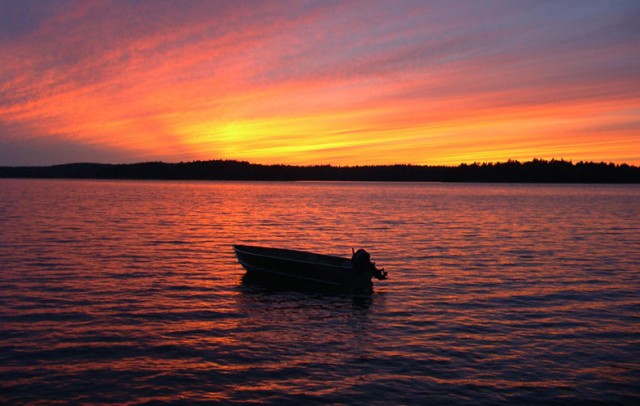 Lake Kennisis sunset