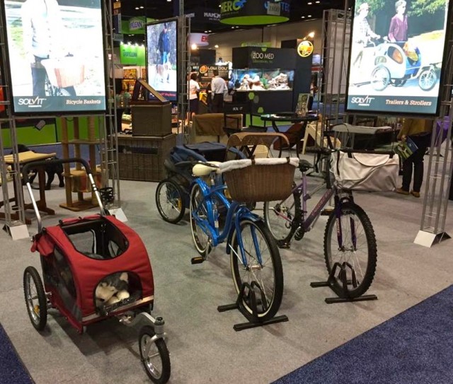 solvit bike attachments booth at global pet expo