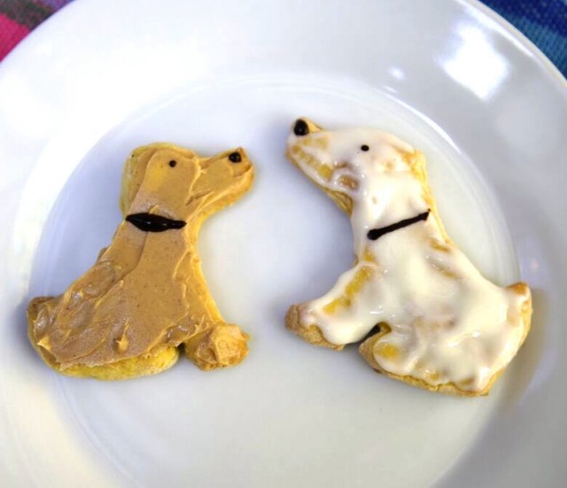 how-to-make-dog-friendly-puppy-love-cookies-final-labrador-retrievers
