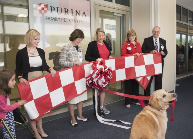 Purina opens the family Care Centre at St. Louis Childrens hospital